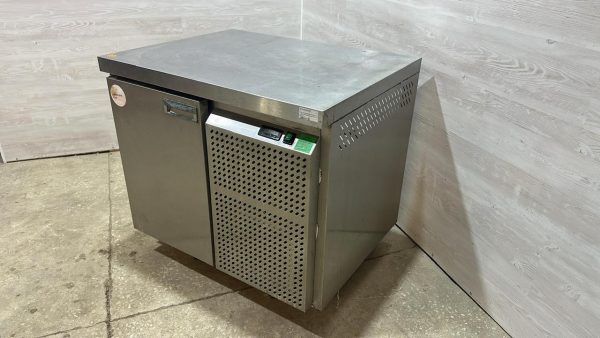 Стол холодильный HICOLD GN 1/TN O без борта б/у